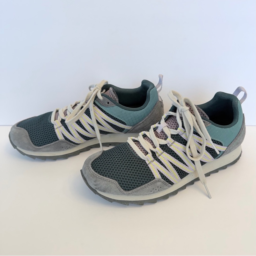 Merrell Women's Alpine Sneaker mesh and suede hiking shoes in green, size 9